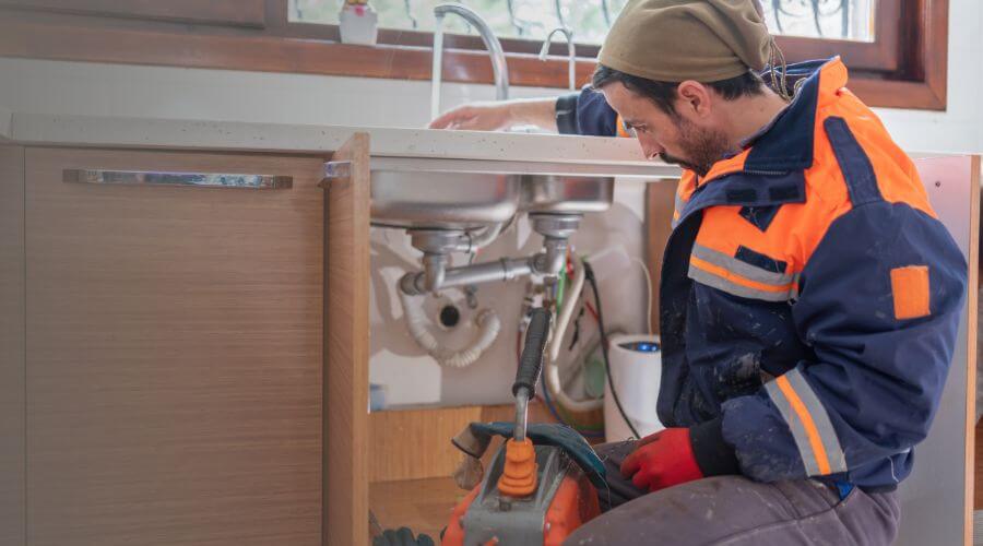 Professional expert plumbing services in Fieldon, IL